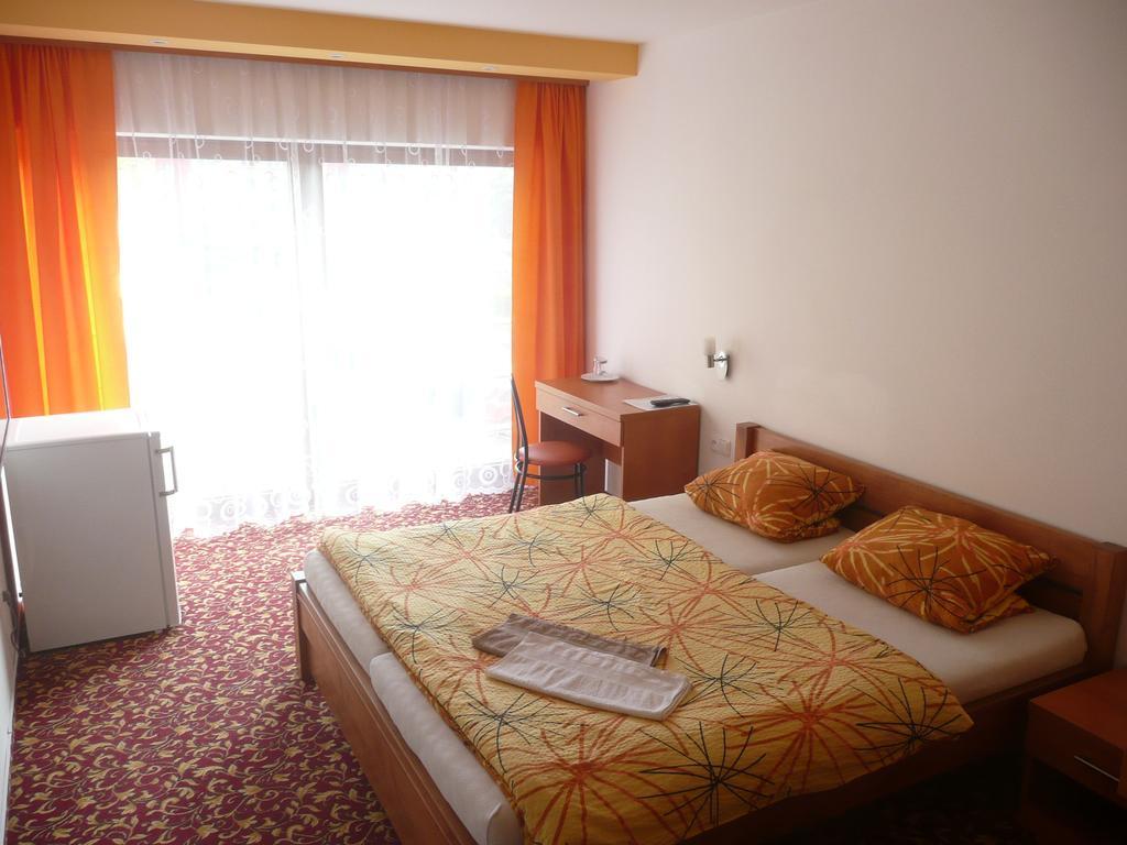 Hotel Fojtu Bruntal Ngoại thất bức ảnh