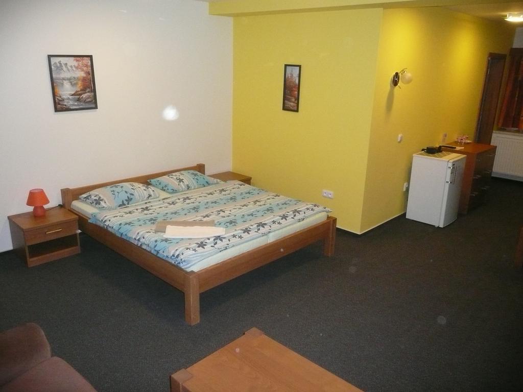Hotel Fojtu Bruntal Ngoại thất bức ảnh